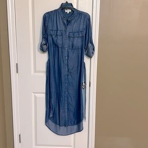 Cloth and Stone Tencel curved hem dress. Like new. Size XS